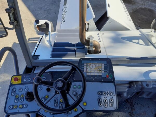 2019 VÖGELE SUPER 1303-3i * 3.500 hrs * NEW WHITE - Image 35