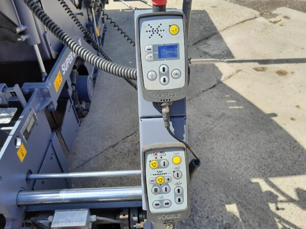 2016 VÖGELE SUPER 800-3i * 4.000 Std. * 3,20 Meter * NIVELTRONIC – Bild 29