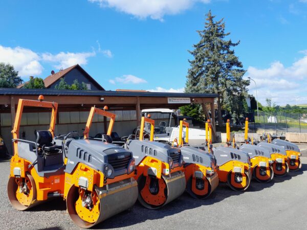 2019 VÖGELE SUPER 1603-3i * 4.900 hrs * screed parts NEW - Image 48