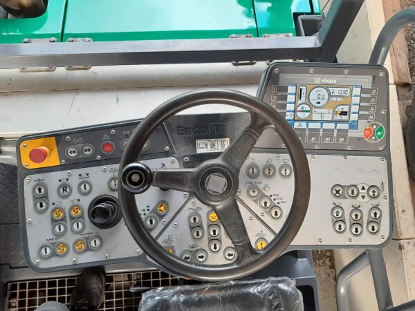 2020 VÖGELE SUPER 1303-3i * 3.700 Std. – Bild 24