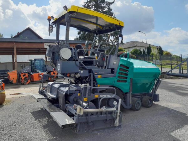 2020 VÖGELE SUPER 1303-3i * 3.700 Std. – Bild 20