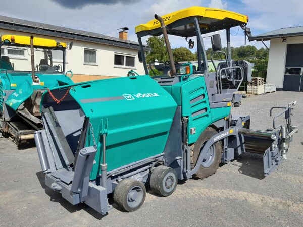 2020 VÖGELE SUPER 1303-3i * 3.700 Std.