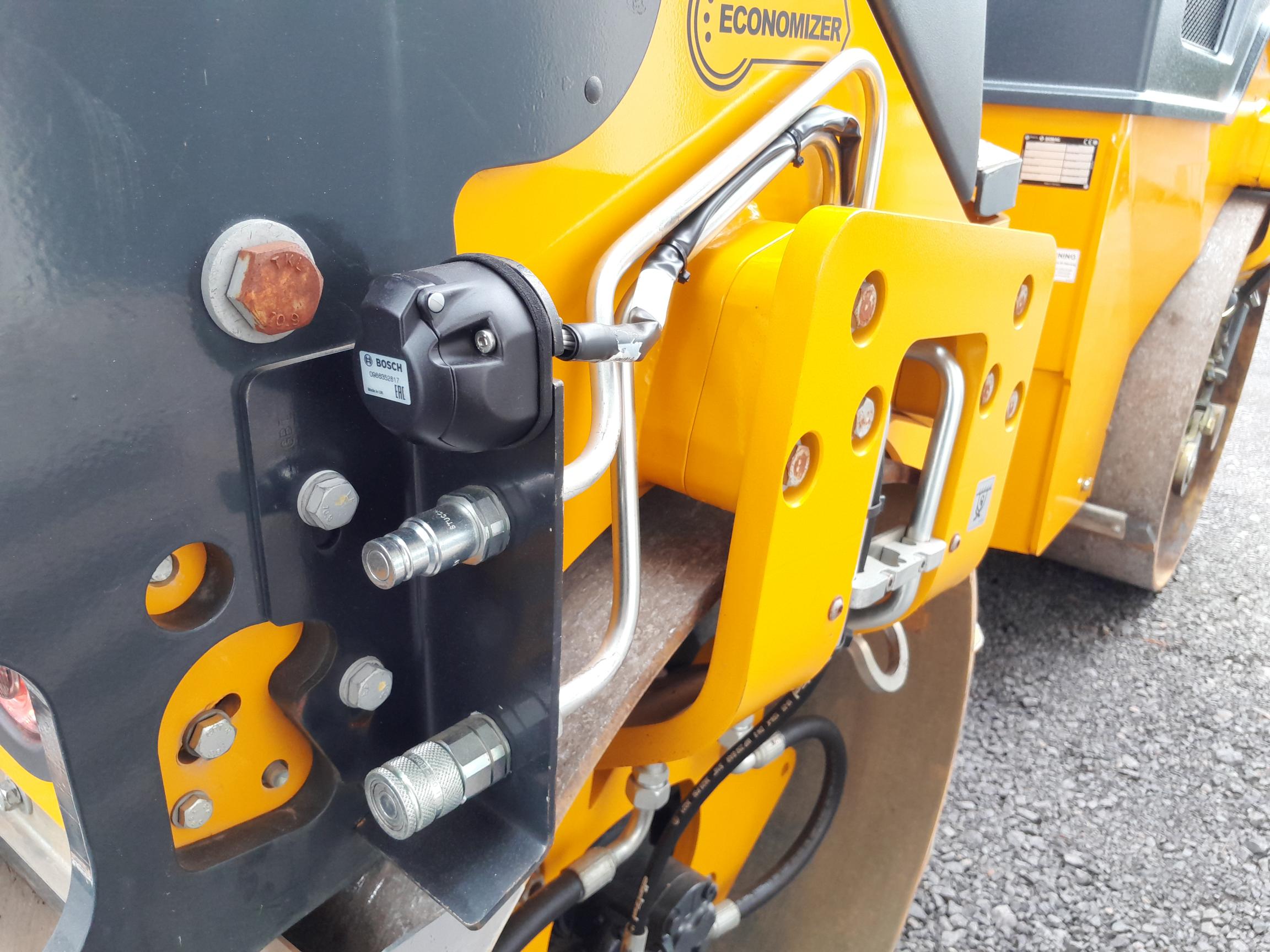 2022 BOMAG BW 138 AD-5 - only 597 hours - like new - Image 23