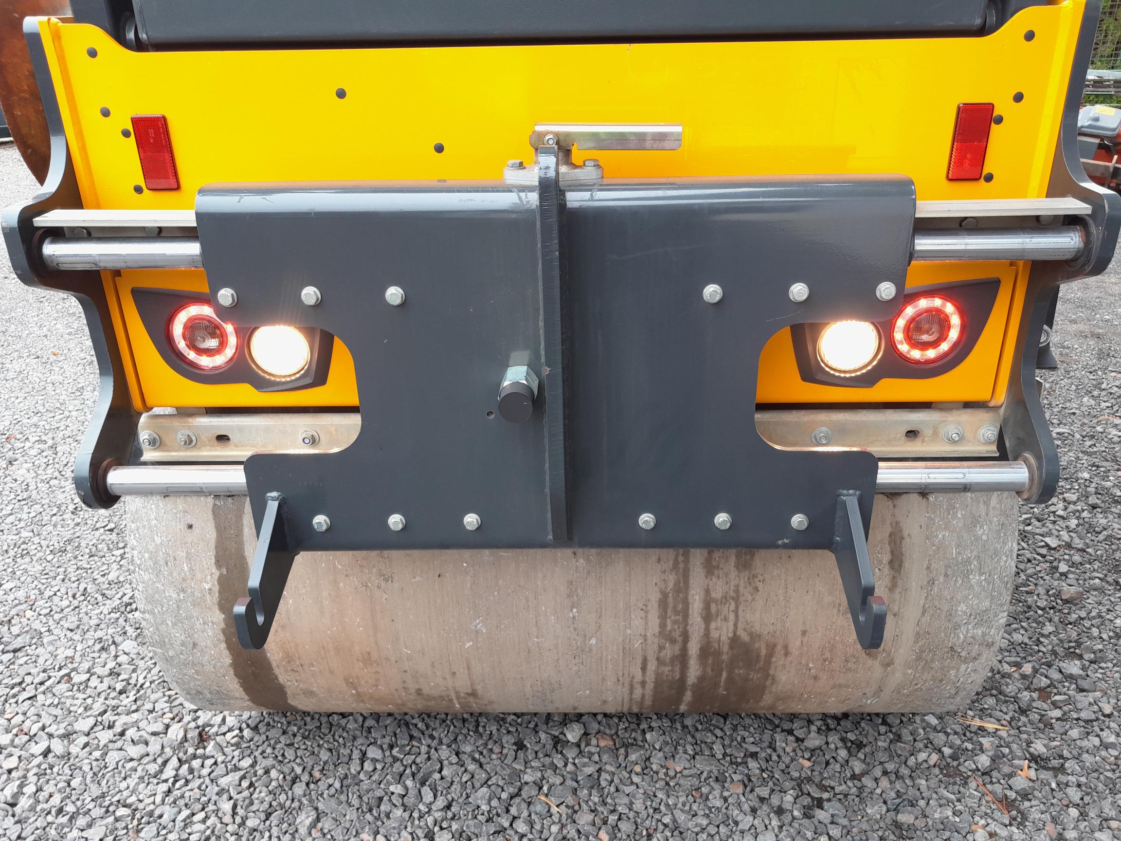 2022 BOMAG BW 138 AD-5 - only 597 hours - like new - Image 22